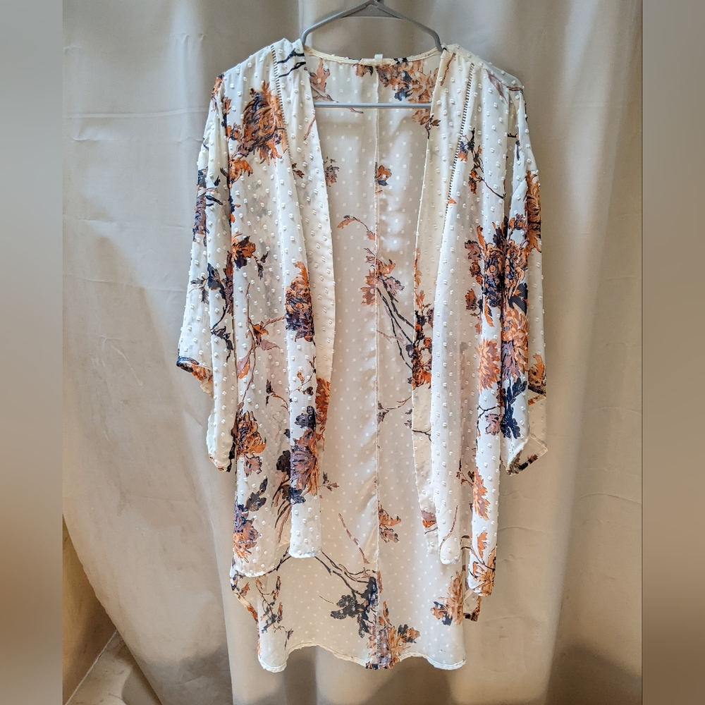 Maurices swiss dot kimono